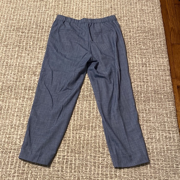 Old Navy Pants with Stretchy Waist - Picture 2 of 5